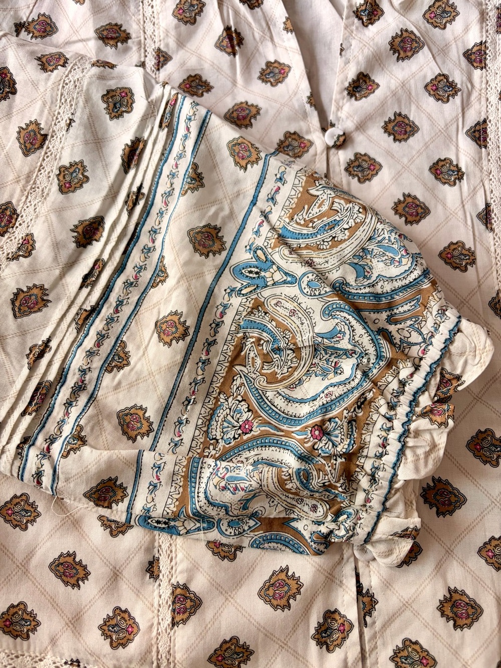 Veronica Beard Belissa Paisley Mini Dress. Boho Chic, Coastal, Resortwear - Picture 5 of 13